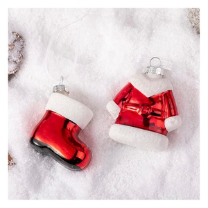 Adornos Navideños Colgantes Rojos Europeos Meilida, Adornos de Vidrio de Mercurio con Forma de Ropa y <span class=keywords><strong>Botas</strong></span> de Santa Claus, Personalización Ecológica - Product Image 2