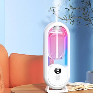 Diffuseur de parfum automatique alimenté par USB, diffuseur d'huiles essentielles avec lumière de pulvérisation, parfum léger, produits intelligents pour la maison - Product Image 2
