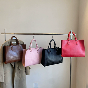 Borsa da donna europea borsa da donna con grande capacità da pendolarismo quotidiano borsa a tracolla da donna con stampa coccodrillo semplice borsa francese per lo Shopping - Product Image 1