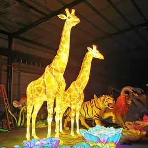 Festival ao ar livre personalizado Motif Decoração Luz Waterproof Animal Theme Giraffe Lantern para o Natal Halloween