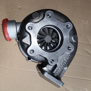 Pièces d'autobus de <span class=keywords><strong>Daewoo</strong></span> pièces de <span class=keywords><strong>moteur</strong></span> d'excavatrice de camion pièces de <span class=keywords><strong>moteur</strong></span> 65.09100-7149 chargeur de Turbo pour le <span class=keywords><strong>moteur</strong></span> de Doosan - Product Image 3