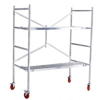 Échafaudage mobile en acier de 1,8 m, échafaudage miniature multifonction pliable avec plateformes métalliques et roulettes