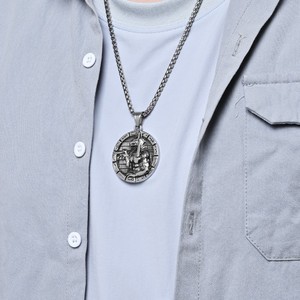 Colliers pendentifs de bijoux fantaisie en or Hip Hop Dieu égyptien de la mort Anubis Étanche Plaqué acier inoxydable PVD Vente en gros pour femmes - Product Image 6