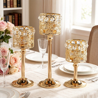 Chandeliers en cristal, ornements métalliques créatifs, accessoires de décoration pour mariage, hôtel, dîner aux chandelles