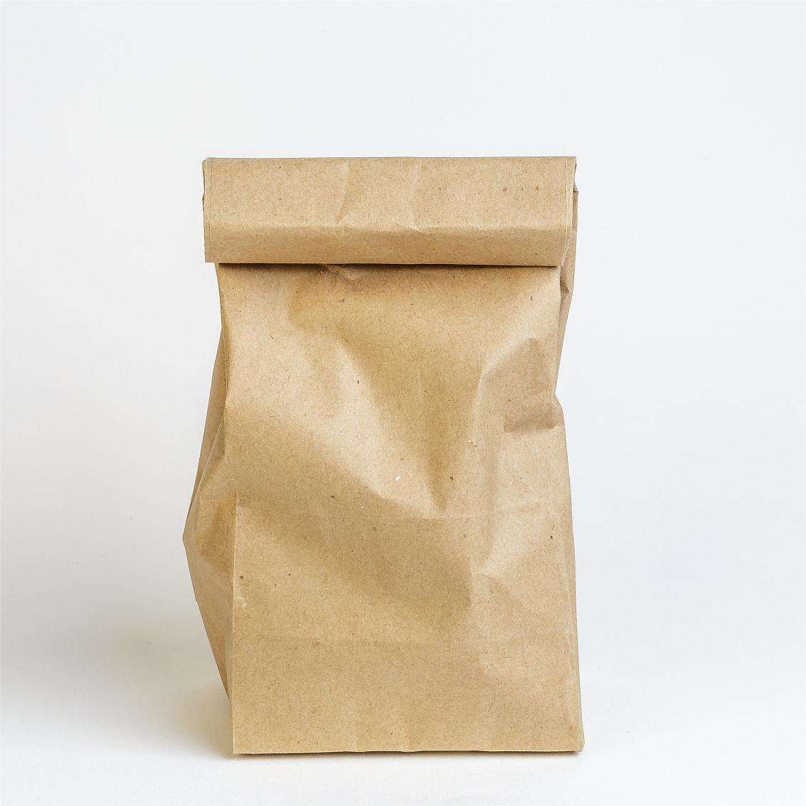 สีน้ำตาล