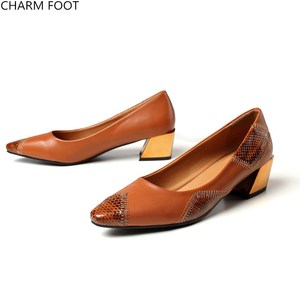 Chaussures à talons hauts pour femmes matures de grande taille, de qualité fétichiste, à clous - Product Image 6