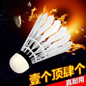 Volants de badminton en nylon, lot de 3, tête en mousse durable, pour l'entraînement à l'école, au parc, en camping - Product Image 1
