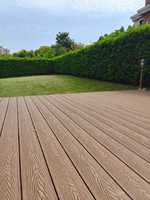 Dalles de terrasse en composite WPC aspect bois haute performance pour jardin et extérieur - Dalles de terrasse WPC imperméables