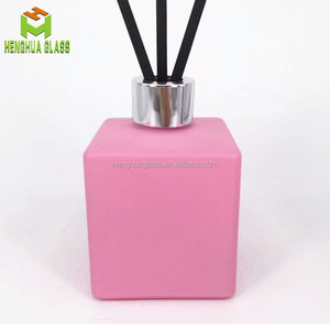 Chai Thủy Tinh Khuếch Tán Sậy Hổ Phách Màu Tùy Chỉnh 5Oz Chai Thủy Tinh Hương Liệu Hình Vuông <span class=keywords><strong>150Ml</strong></span> 155Ml Có Nắp Vặn - Product Image 3