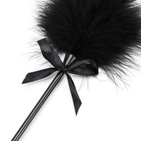 Jouets sexuels pour couples, flirt, pagaie pour frapper, fouet en plumes moelleuses, dentelle, fouet pour picoter, fouet BDSM, bondage, jeu pour adultes