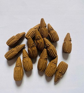 Handmade Organic Agarwood <b>Cone</b> <b>Incense</b> Eco-Friendly Natural Oud Aromatherapy Long-lasting Wholesale Custom Logo Private Label - Product Image 1