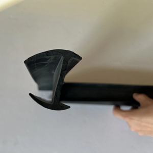 Accessoires <span class=keywords><strong>de</strong></span> bande d'étanchéité pour <span class=keywords><strong>porte</strong></span> <span class=keywords><strong>de</strong></span> conteneur en EPDM industriel avec installation par vis - Product Image 4