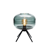 Nouveau design lampe de bureau pour la décoration intérieure lampe de table en verre bleu mini lampe de bureau italienne en verre moderne led nordique