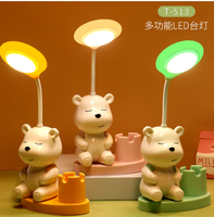 Vente chaude fournir articles dessin animé astronaute taille-crayon support USB charge protection des yeux Led lampe de table veilleuse