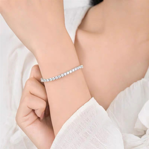All'ingrosso di lusso <span class=keywords><strong>925</strong></span> Sterling Sliver placcato oro 3MM ghiacciato Moissanite diamante bracciale Tennis da donna <span class=keywords><strong>uomo</strong></span> Unisex bracciale - Product Image 4