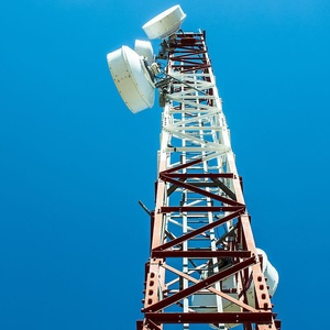 Torre di Comunicazione Combinata in Acciaio Angolare ad Alta Resistenza per Progetti di Copertura del Segnale Wireless 4G in Zone Montane e Collinari - Product Image 2