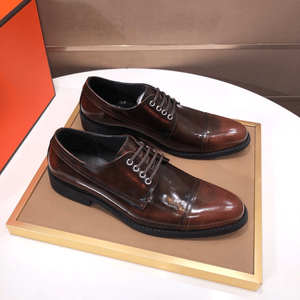 Zapatos Oxford para todas las estaciones con parte superior de cuero de vaca de grano completo, suela de caucho/látex y forro de tela, entresuela de caucho espumado, estilo retro. - Product Image 1