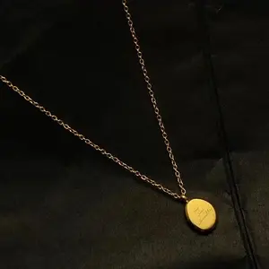 Collane da donna nuovo arrivo collana 2024 titanio acciaio moneta oro 18K collana