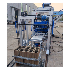 Máquina Automática para Fabricar Bloques QT4-15, <span class=keywords><strong>Precio</strong></span> de Venta de Ladrillos Entrabados en Ghana - Product Image 3