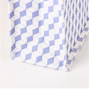 Sac fourre-tout en toile laminée écologique de haute qualité, personnalisé avec impression intégrale du logo, en coton enduit, pour femmes - Product Image 3