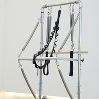 Reformer ergonomique en bois de chêne gris avec demi-tournebrise, machine de Pilates idéale pour améliorer la résistance physique
