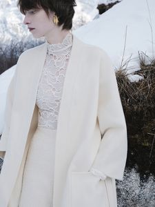 Nouvelle Arrivée 2026 Manteau Femme Minimaliste en Cachemire JASMINE Fait Main, Simple Boutonnage, Double Face, Hiver - Product Image 4