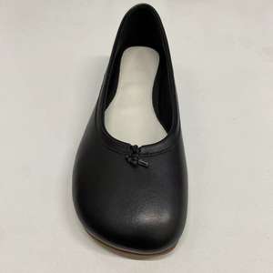 Chaussures plates décontractées pour femmes en cuir de vachette 100% véritable, mocassins souples à bout large pour la marche, style ballerine, personnalisables avec logo - Product Image 4