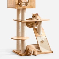Arbre à chat en bois massif - Lit pour chat intégré avec design multi-niveaux, griffoirs durables et maison pour chat de style capsule spatiale