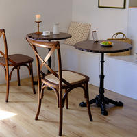Chaises de bistrot vintage rustiques américaines à dossier croisé, chaises de salle à manger en gros