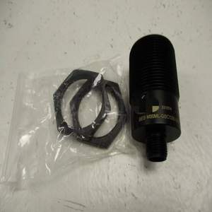 وحدة تحكم برمجة PLC صناعية أصلية جديدة BESM30ML-GSC12B-S004-TEFLON/BR NSNP متوفرة في المخزون - Product Image 1