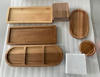 Ensemble de 4 assiettes ovales en bois d'acacia massif de style américain COSEN, écologiques, pour le camping et les événements