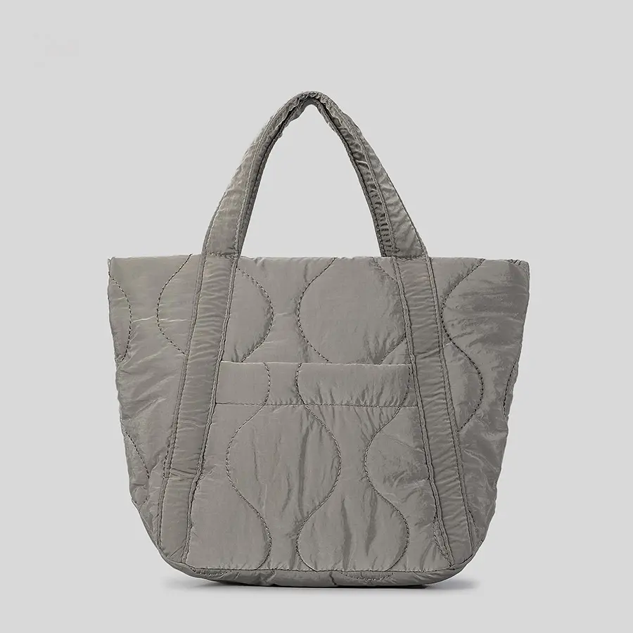 High Quality Portable Large Capacity Crossbody Bag Nylon Padded Quilted Total Bag Women HandBag For Travel