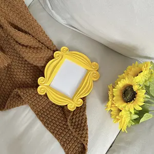 Photo Frame Handmade Resin Frame Yellow Photo Frames Collectible Home Decor Desk Ornaments Friends Gifts