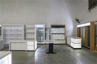 Comptoir de magasin d'électronique, design personnalisé, vitrine en verre, comptoir de caisse, mobilier, comptoir de vente au détail tendance pour magasin d'électronique