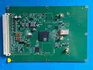 Carte de traitement de Signal numérique noire 8 canaux Adc Rs485 Rs422 Port réseau fibre optique 8Gbps Interface intégrée 10M/100M - Product Image 4
