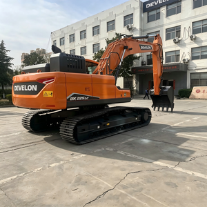 Excavadora de cadenas DX225LC de 23 toneladas, máquina de alto rendimiento, potente, confiable y de uso pesado. - Product Image 2