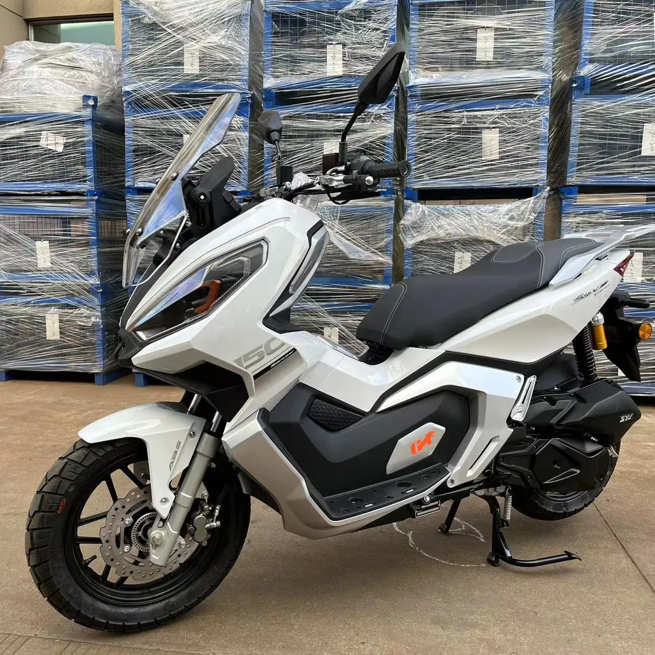 wholesale price ADV150cc with loncin water cooled engine max speed 100km/h from China factory for adult