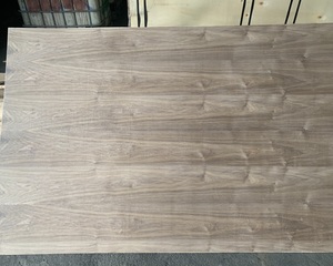 <span class=keywords><strong>Fogli</strong></span> <span class=keywords><strong>di</strong></span> Compensato con Nucleo in <span class=keywords><strong>Pioppo</strong></span> e Impiallacciatura in Noce Nero della Fabbrica Jiamujia - Product Image 4