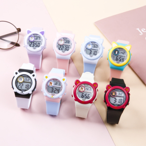 Montres numériques pour enfants, filles et garçons, étanches 30M, avec lumières colorées, design animal mignon, montre-bracelet pour l'extérieur, excellent cadeau pour les enfants <span class=keywords><strong>de</strong></span> 5 à 12 ans - Product Image 1