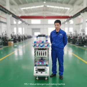 Film soluble dans l'eau Pva entièrement automatique capsules de lavage de linge dosettes 3 <span class=keywords><strong>en</strong></span> 1 2 <span class=keywords><strong>en</strong></span> 1 dosettes de détergent faisant des machines d'emballage multifonctions - Product Image 3