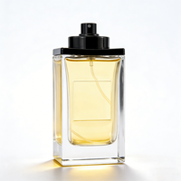 Vente en gros de flacons de parfum en verre de luxe carrés et rectangulaires de 30 ml, 50 ml, 100 ml avec bouchon magnétique et vaporisateur ultra-fin, couvercle en métal noir