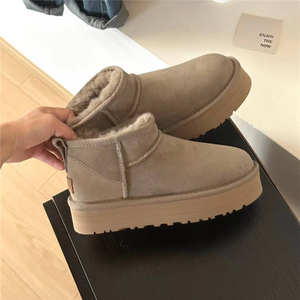 Botas de Invierno de Alta Calidad para Mujer, Estilo <span class=keywords><strong>UGG</strong></span>, de Lana y Cuero, con Forro de Piel, Suela Gruesa de Goma, Plataforma, Punta Redonda, Cálidas - Product Image 1