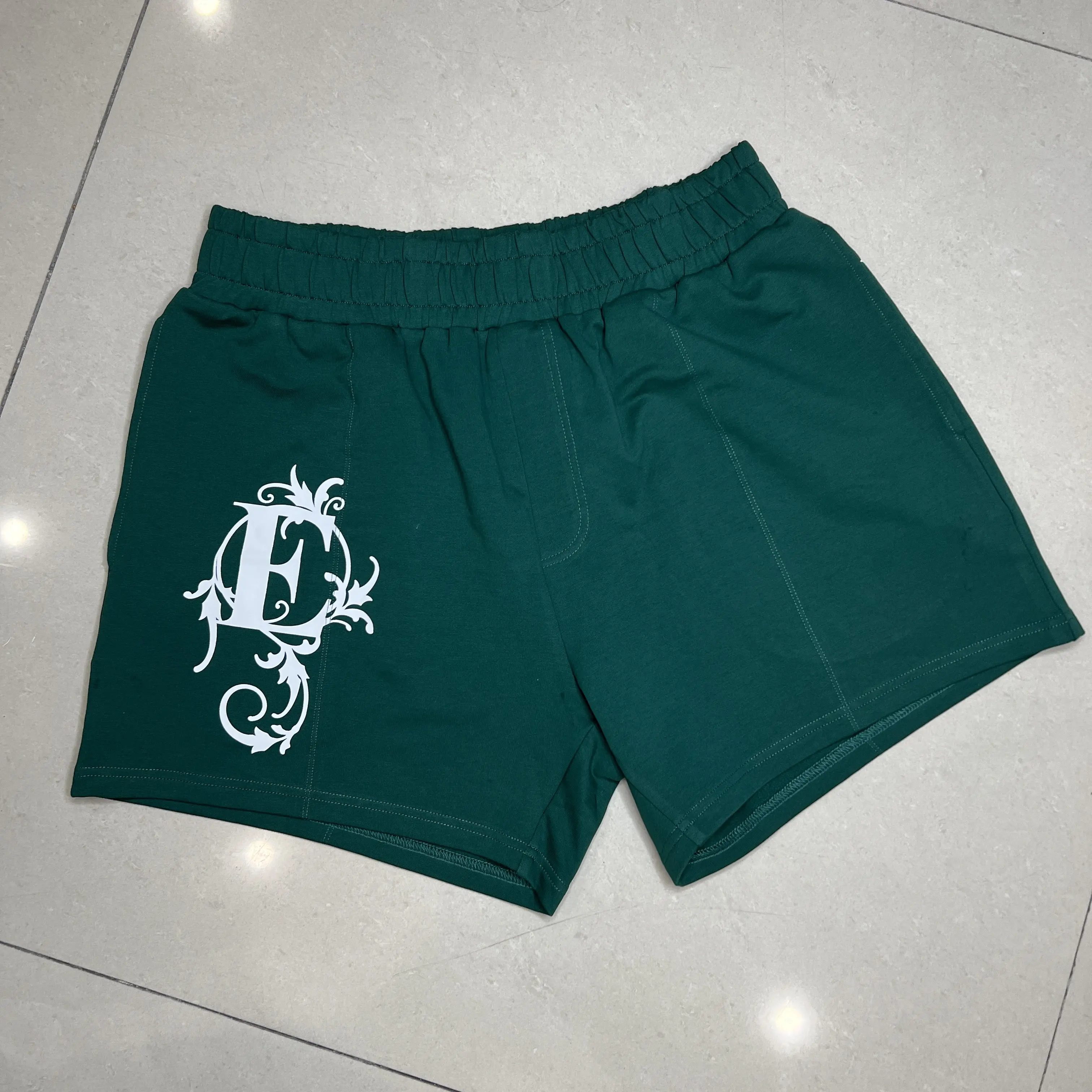 Venta al por mayor Plain Streetwear Sin Cordón En Blanco Pesado Grueso French Terry Cotton Jogger Shorts Hombres Sweat Shorts