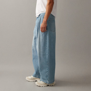Jeans baggy bleu clair pour homme, coupe haute, jambe large, style streetwear, faible MOQ, pour usage quotidien - Product Image 2
