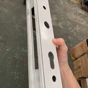 Máy khoan phay cửa sổ CNC bằng nhôm <span class=keywords><strong>4</strong></span> trục, máy khoan phay cửa sổ cửa ra vào CNC 3000mm, kho chứa 6 dụng cụ - Product Image 6