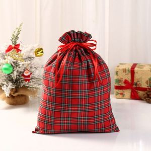 Sac en coton à cordon de serrage pour Noël, 15,5 x 11,8 pouces, motif écossais Buffalo, idéal pour le rangement, les cadeaux de Noël et comme sacs de courses - Product Image 5