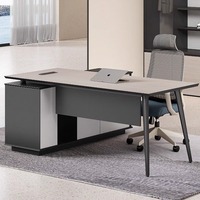 Ensemble de bureau de direction moderne blanc, table de patron minimaliste de luxe avec armoire latérale et combinaison de chaise ergonomique