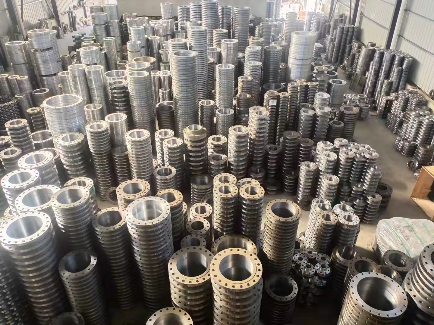 ASTM SS 304 316 carbon steel A105 Pipe Fittings weld neck socket weld RF RTJ crossover Flange