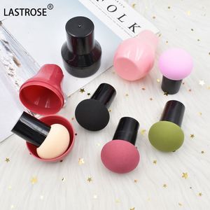 Éponge de maquillage pour le visage en forme de champignon à tête ronde avec logo personnalisé, pour fond de teint et poudre - Product Image 1
