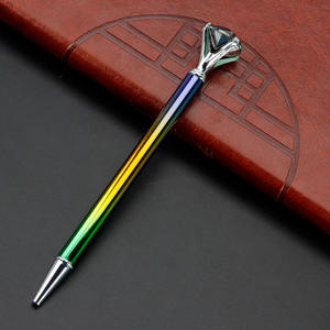 Bolígrafos Metálicos con Diamantes Grandes, Diferentes Colores, Ancho de Escritura de 1.0 mm - Product Image 1